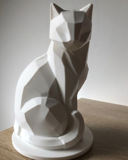 Geometric Cat Figurine Decoration – Statue – Gift for Cat Lovers