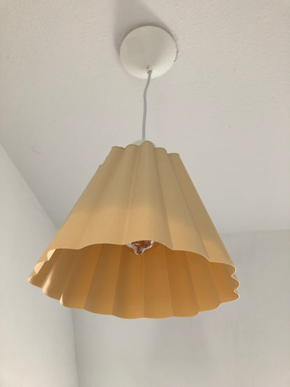 Abat-jour plissé conique – prêt à installer avec ampoule vintage