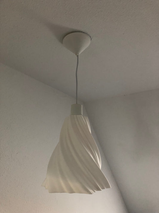 Abat Jours Design Torsadée en Éco-PLA – L'Innovation Lumineuse Ampoule vintage 8 watts fournie