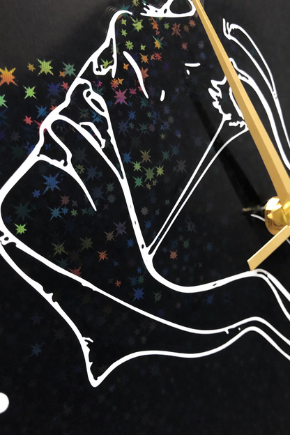 Horloge murale décorative personnalisée – Design artistique & finitions holographiques