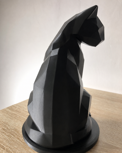 Geometric Cat Figurine Decoration – Statue – Gift for Cat Lovers